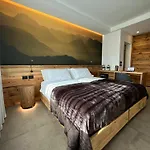 Origini Holidays 4*