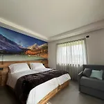 Origini Holidays 4*