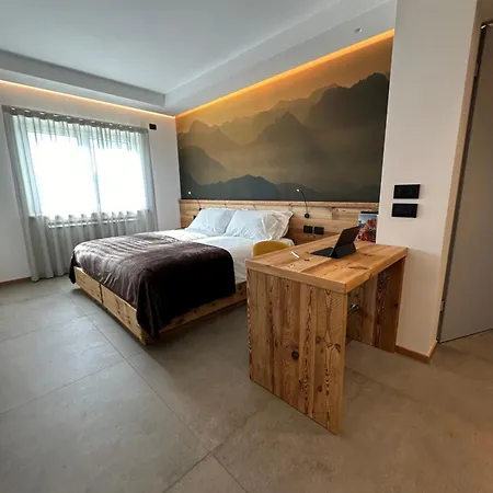 Origini Holidays 4*