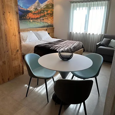 Pensionat Origini Holidays 4*